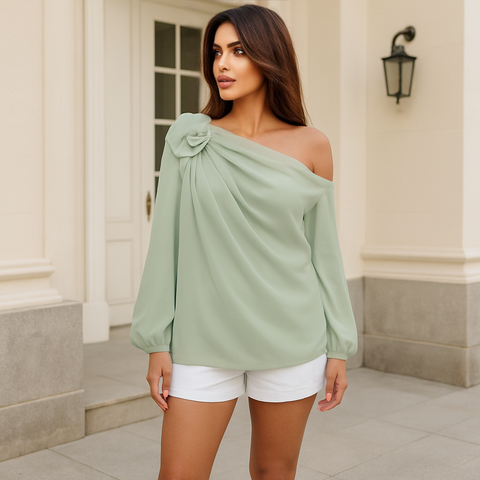 Asymmetrische Chiffon-Bluse mit Blüten-Detail