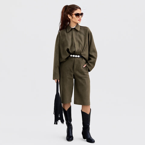 Damen Zweiteiler Set in Olivgrün – Oversized Jacke & Bermuda Shorts