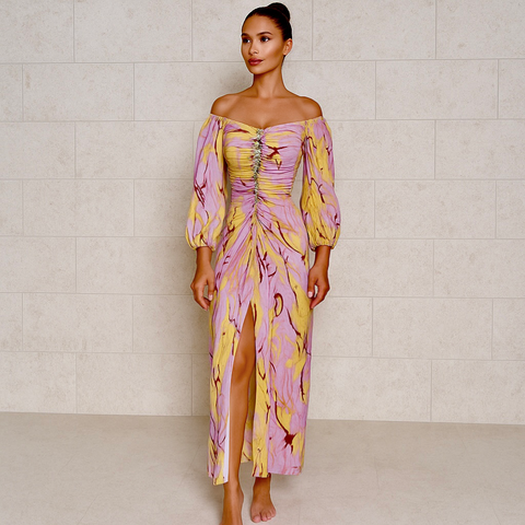 Glamouröses Maxikleid mit Steinchen-Verzierung und Schlitz